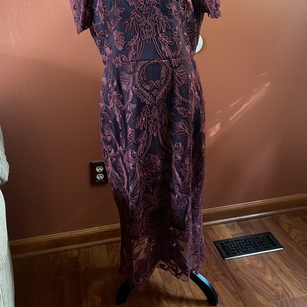 Women formal evening dress. Burgundy and black. - Picture 3 of 6